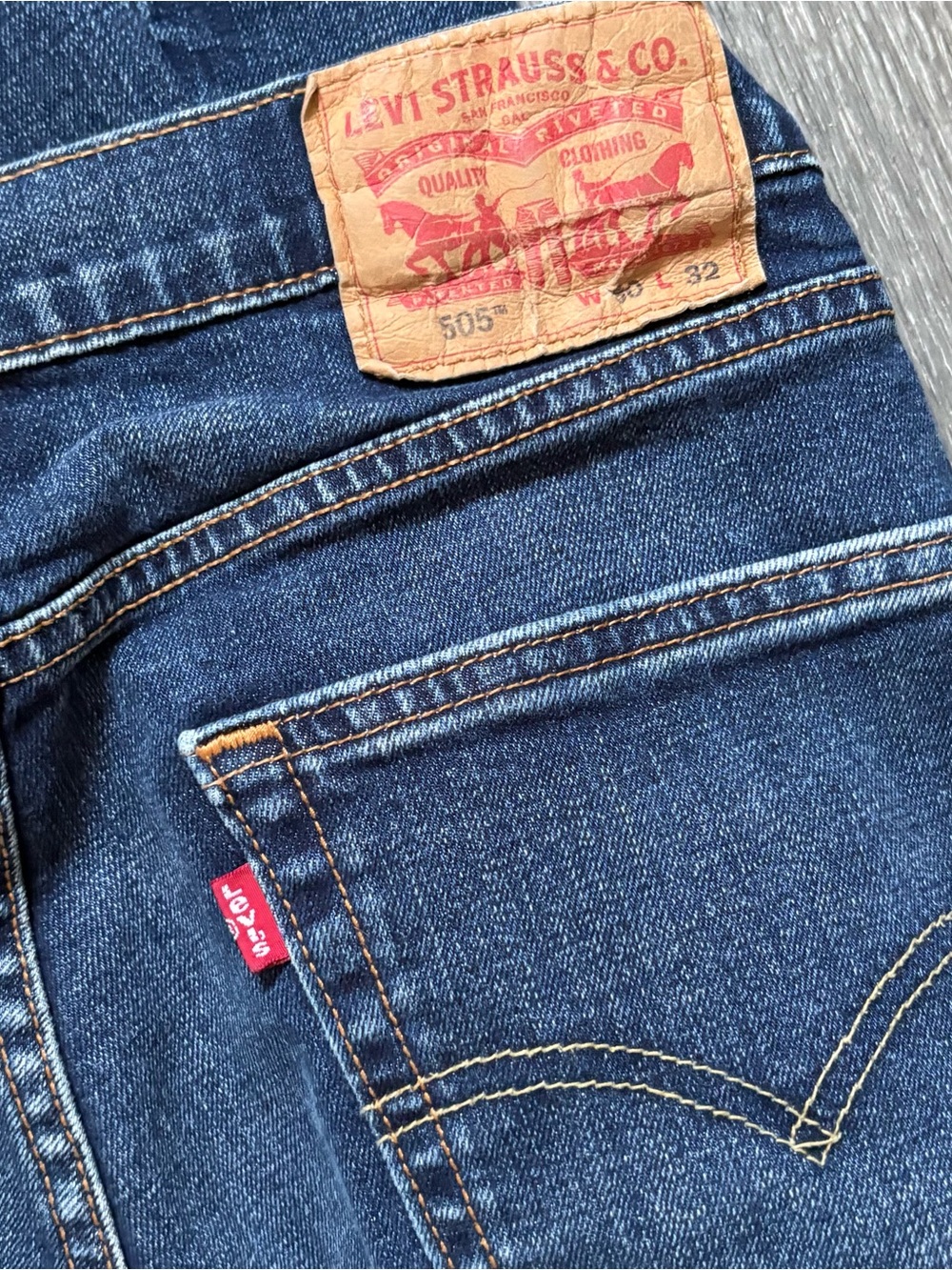 Levis 505 Regular Fit Straight Leg Jeans Mens 30x32 Blue Denim - Picture 5 of 5